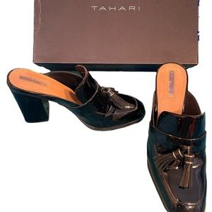 Tahari Black Patent Leather Mules Sz 8